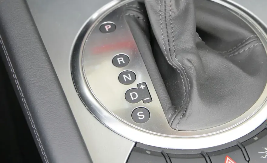 Automatyczna skrzynia biegów oznaczenia liter - Skrzynia biegów automatyczna oznaczenia, Oznaczenia skrzyni automatycznej